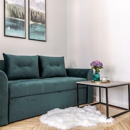 Modern Apartment Liov Exterior foto