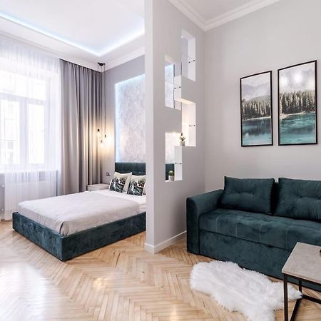 Modern Apartment Liov Exterior foto