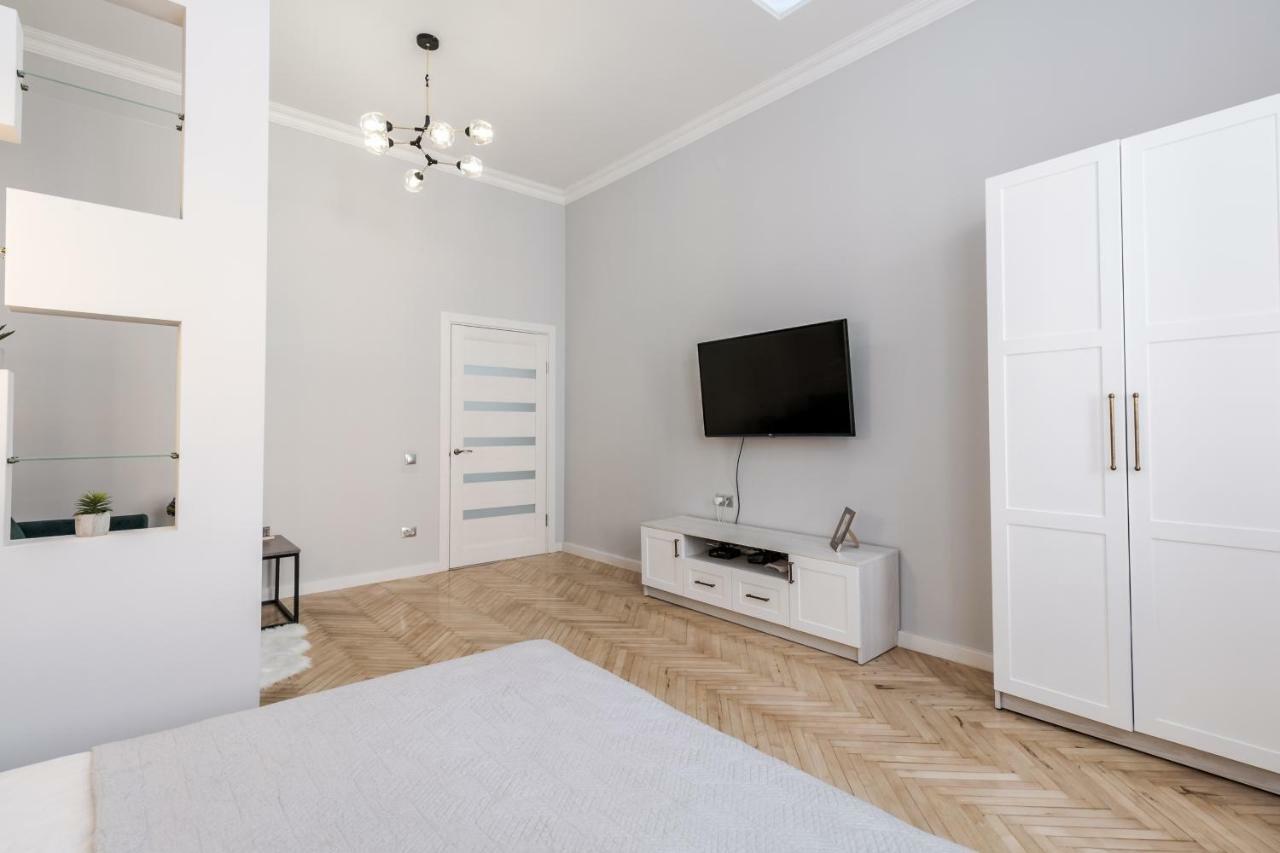 Modern Apartment Liov Exterior foto
